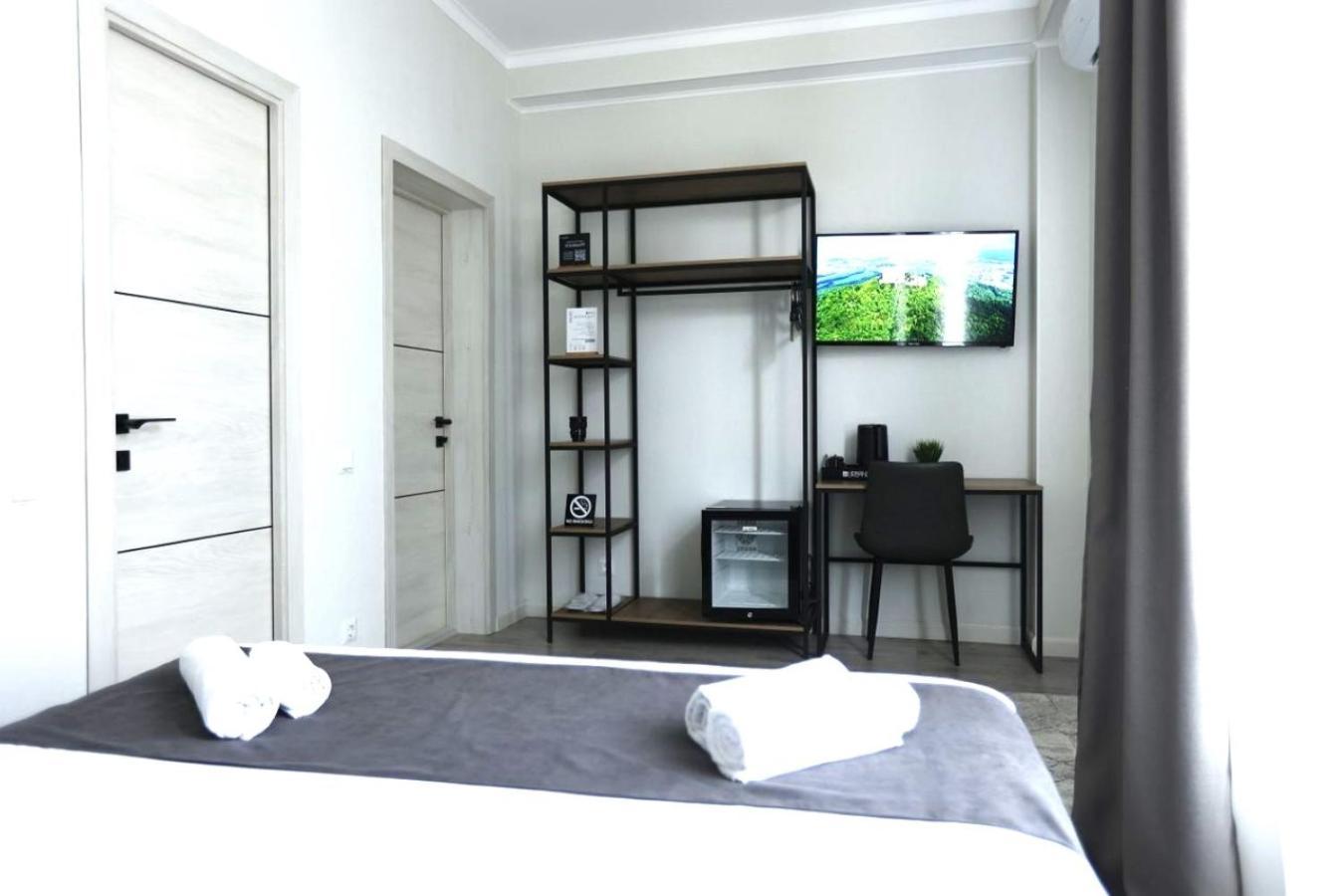 Urban Hotel Бішкек Екстер'єр фото