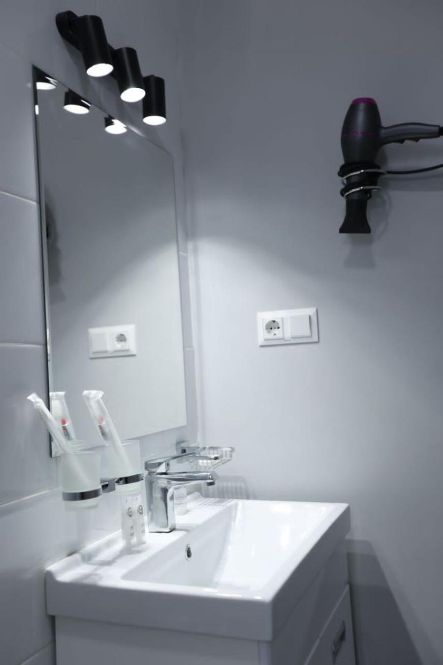 Urban Hotel Бішкек Екстер'єр фото